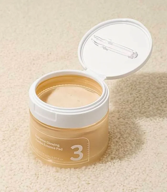 NUMBUZIN-No.3-Radiance-Glowing-Jumbo-Essence-Pad---Nudie-Glow_1000x