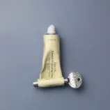 Axis_Y_TXA_cream